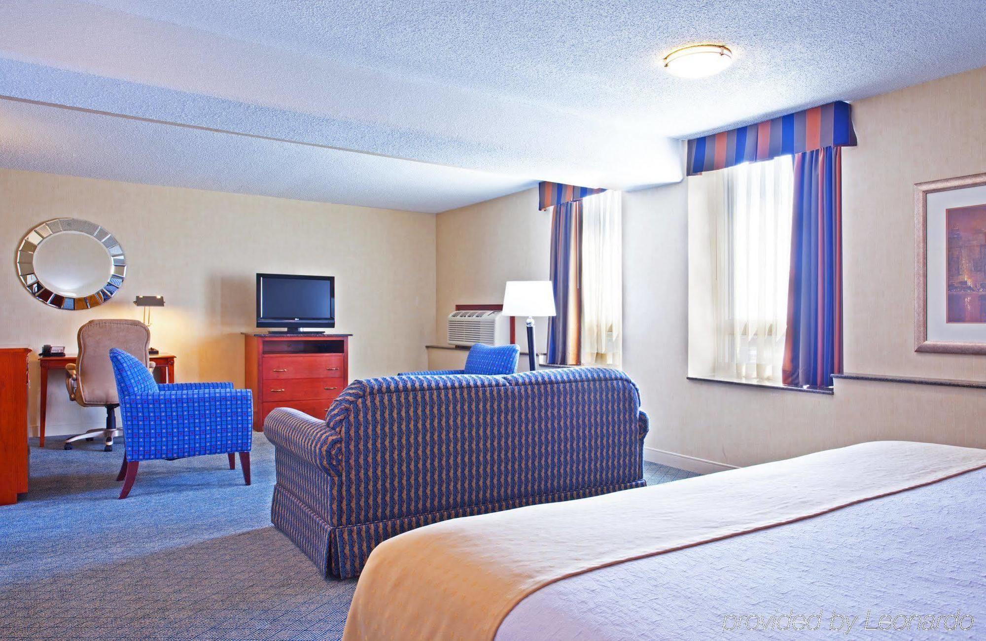 Holiday Inn Chicago - Elk Grove, An Ihg Hotel Elk Grove Village Exterior foto